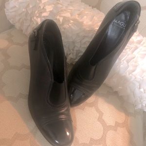 MAGLI by BRUNO MAGLI heel shooties